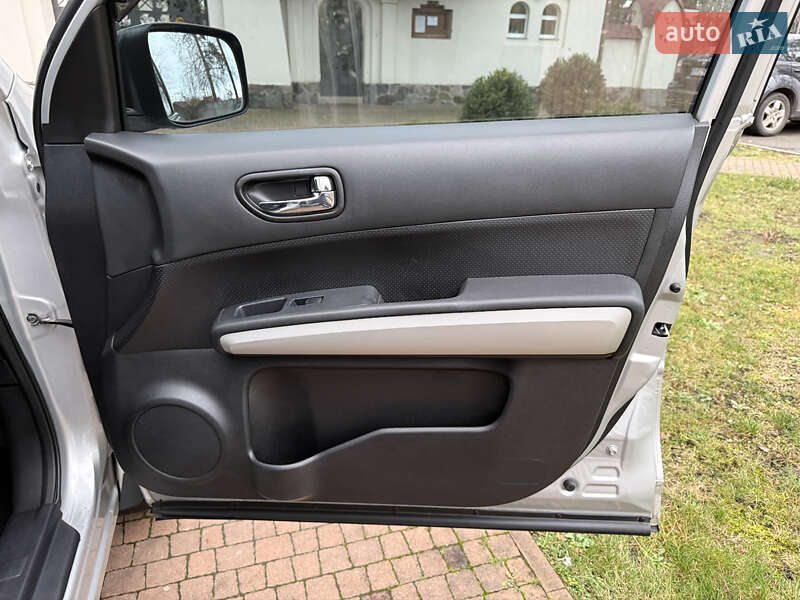 Внедорожник / Кроссовер Nissan X-Trail 2011 в Киеве фото 113 Внедорожник / Кроссовер Nissan X-Trail 2011 в Киеве