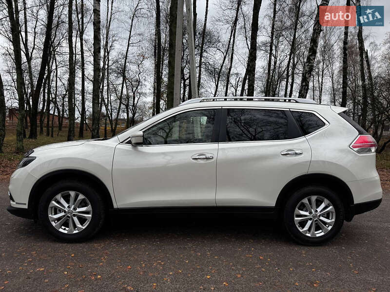 Внедорожник / Кроссовер Nissan X-Trail 2017 в Ахтырке