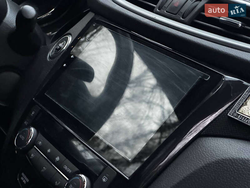 Внедорожник / Кроссовер Nissan X-Trail 2017 в Ахтырке