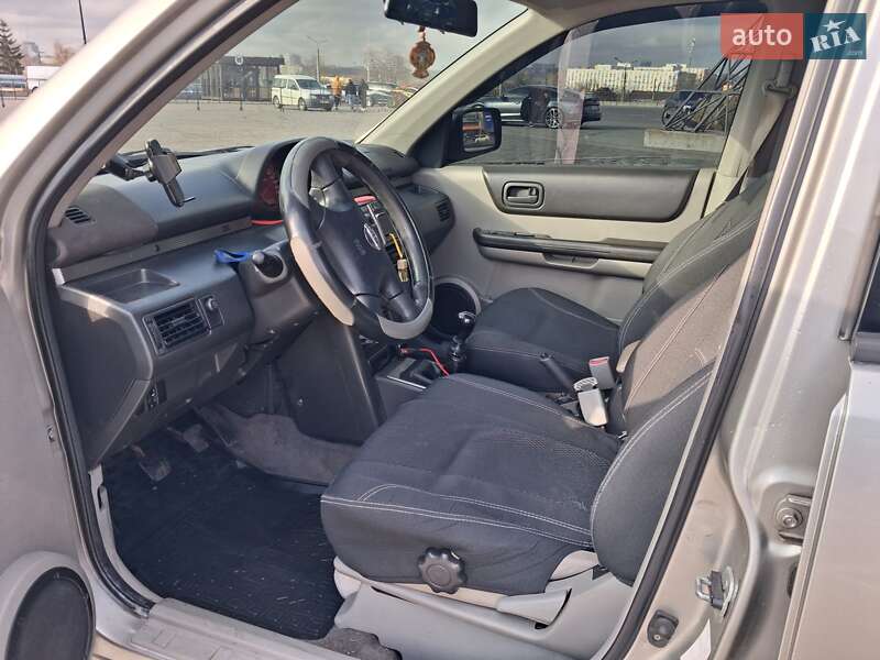 Внедорожник / Кроссовер Nissan X-Trail 2002 в Харькове фото 4 Внедорожник / Кроссовер Nissan X-Trail 2002 в Харькове