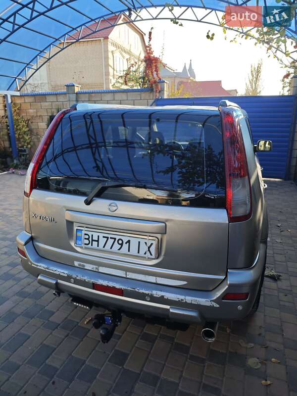Внедорожник / Кроссовер Nissan X-Trail 2003 в Одессе