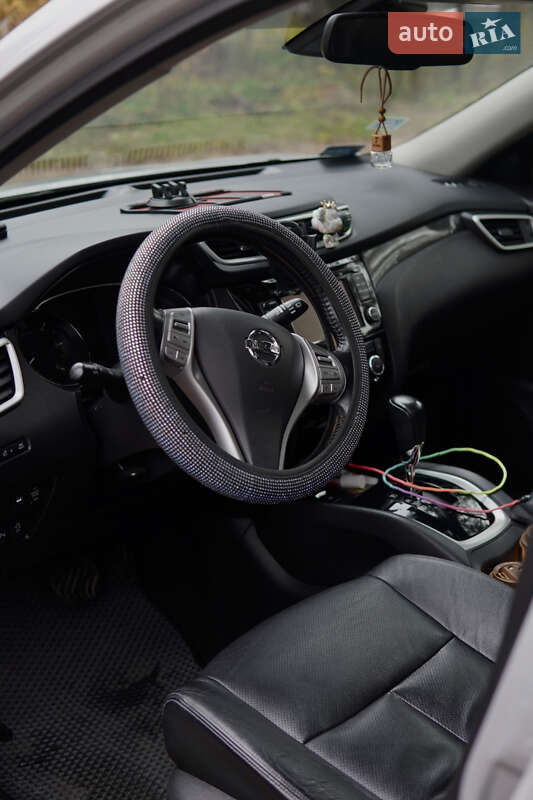 Внедорожник / Кроссовер Nissan X-Trail 2016 в Киеве фото 10 Внедорожник / Кроссовер Nissan X-Trail 2016 в Киеве