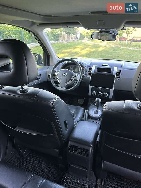 Внедорожник / Кроссовер Nissan X-Trail 2008 в Черновцах