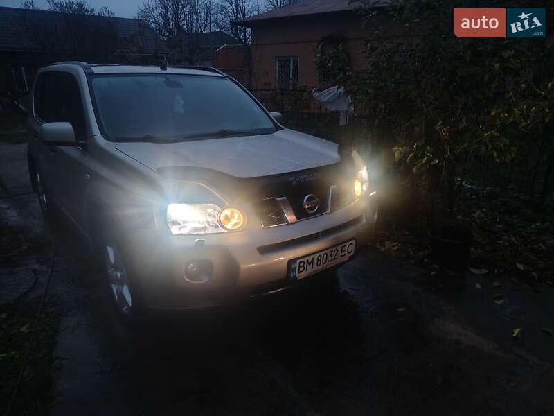 Внедорожник / Кроссовер Nissan X-Trail 2008 в Ромнах