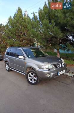 Внедорожник / Кроссовер Nissan X-Trail 2001 в Белгороде-Днестровском