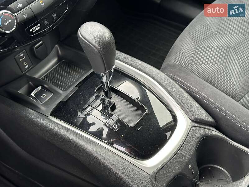 Внедорожник / Кроссовер Nissan X-Trail 2017 в Киеве фото 29 Внедорожник / Кроссовер Nissan X-Trail 2017 в Киеве