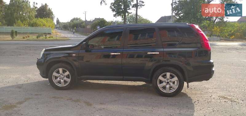 Внедорожник / Кроссовер Nissan X-Trail 2008 в Чугуеве