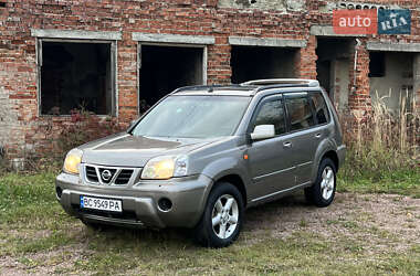 Внедорожник / Кроссовер Nissan X-Trail 2002 в Дрогобыче