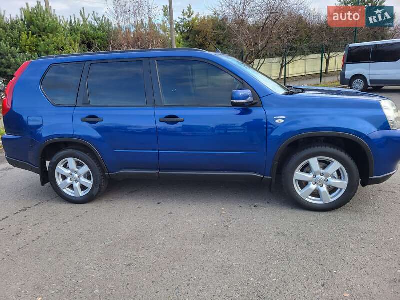 Внедорожник / Кроссовер Nissan X-Trail 2007 в Хмельницком
