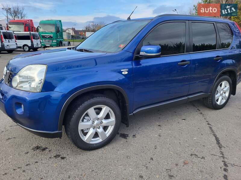 Внедорожник / Кроссовер Nissan X-Trail 2007 в Хмельницком
