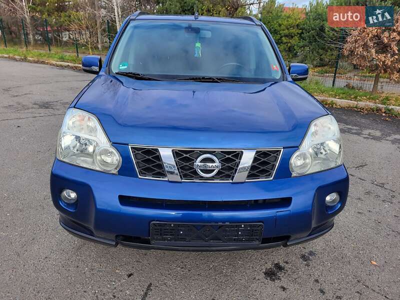 Внедорожник / Кроссовер Nissan X-Trail 2007 в Хмельницком