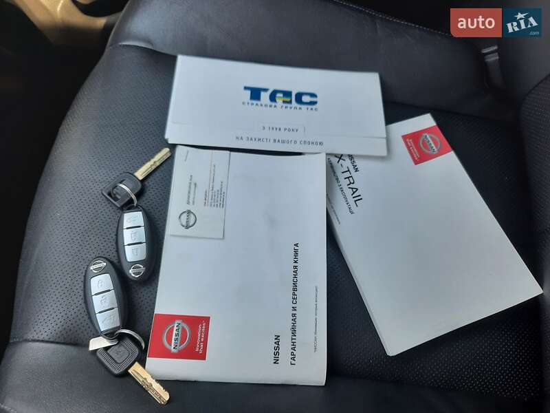 Внедорожник / Кроссовер Nissan X-Trail 2016 в Виннице