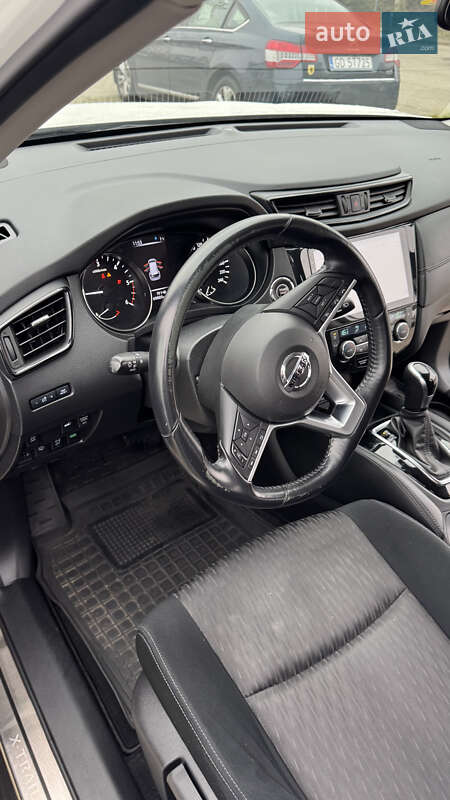 Внедорожник / Кроссовер Nissan X-Trail 2021 в Львове