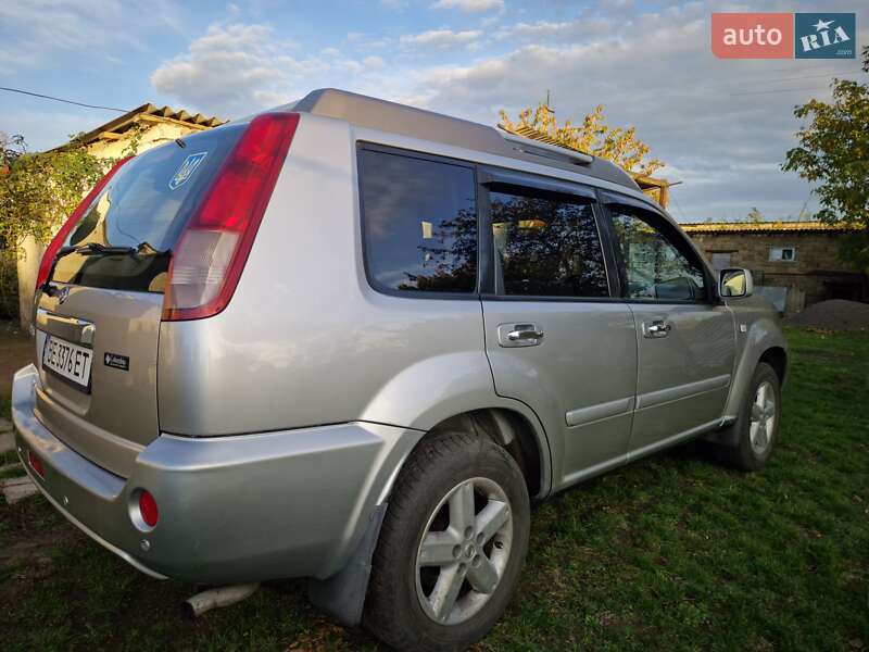Внедорожник / Кроссовер Nissan X-Trail 2006 в Южноукраинске