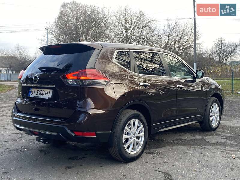 Внедорожник / Кроссовер Nissan X-Trail 2021 в Ромнах
