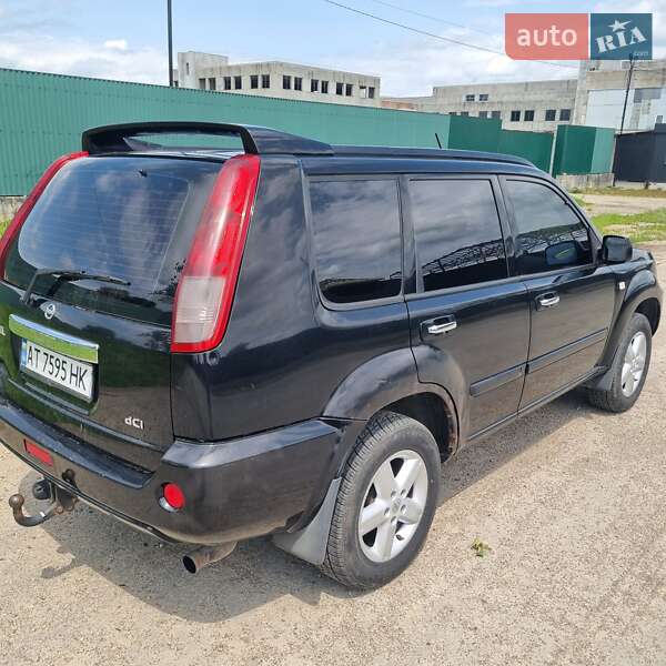 Внедорожник / Кроссовер Nissan X-Trail 2005 в Калуше фото 3 Внедорожник / Кроссовер Nissan X-Trail 2005 в Калуше