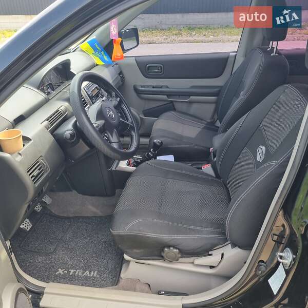 Внедорожник / Кроссовер Nissan X-Trail 2005 в Калуше фото 7 Внедорожник / Кроссовер Nissan X-Trail 2005 в Калуше