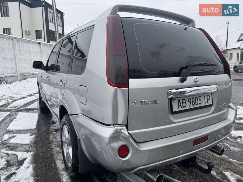 Внедорожник / Кроссовер Nissan X-Trail 2004 в Ровно