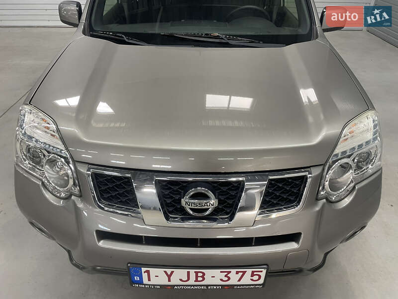Внедорожник / Кроссовер Nissan X-Trail 2012 в Стрые
