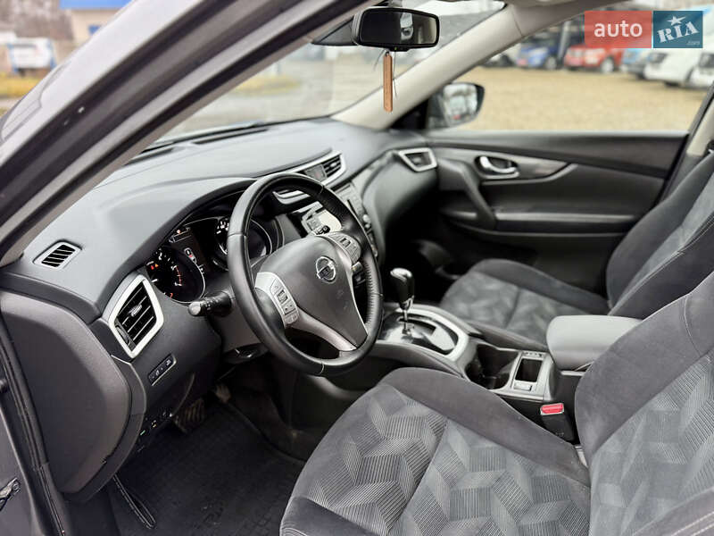 Внедорожник / Кроссовер Nissan X-Trail 2014 в Калуше