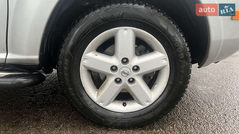 Внедорожник / Кроссовер Nissan X-Trail 2004 в Киеве