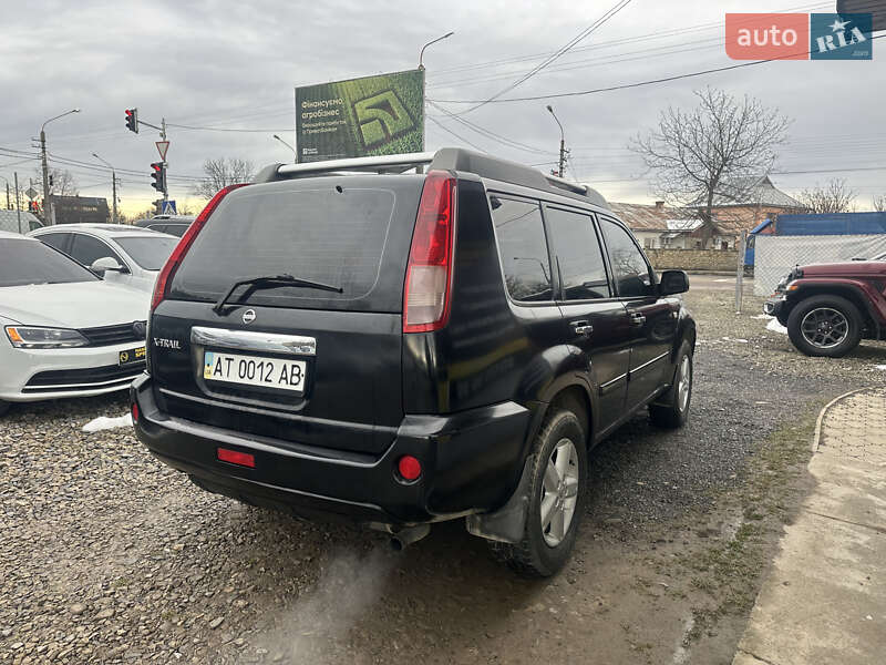 Позашляховик / Кросовер Nissan X-Trail 2004 в Івано-Франківську