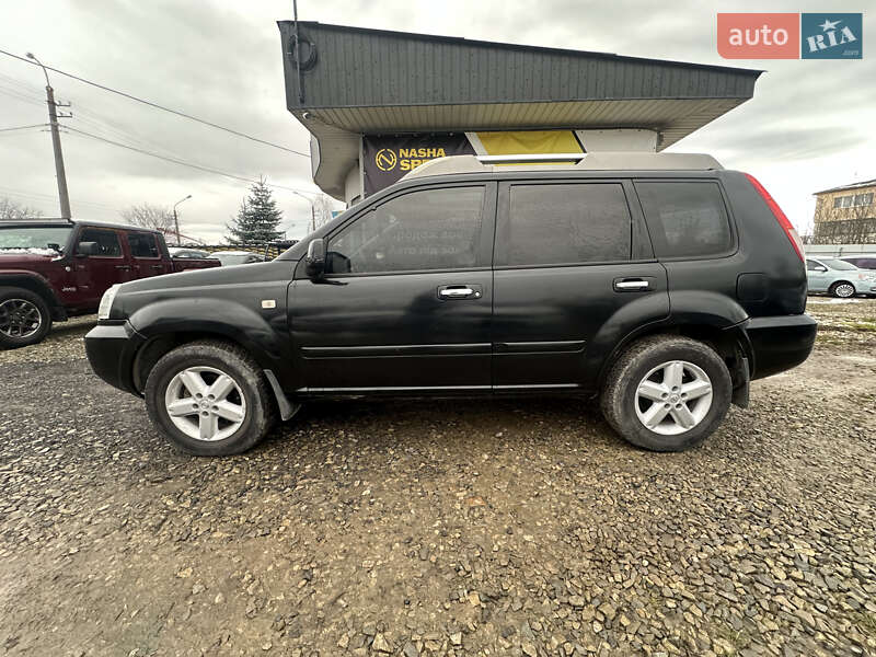 Позашляховик / Кросовер Nissan X-Trail 2004 в Івано-Франківську