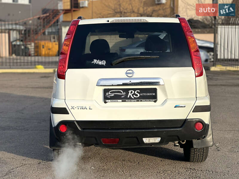 Внедорожник / Кроссовер Nissan X-Trail 2010 в Киеве фото 4 Внедорожник / Кроссовер Nissan X-Trail 2010 в Киеве
