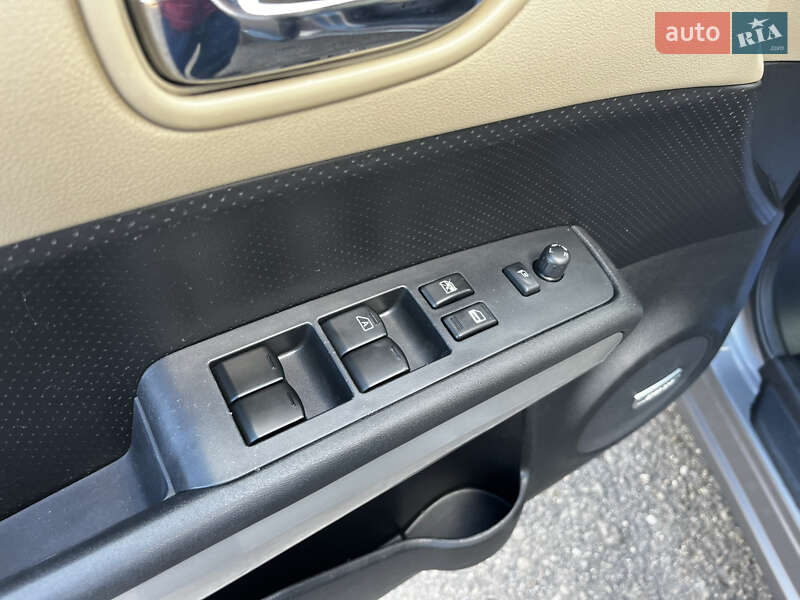 Внедорожник / Кроссовер Nissan X-Trail 2011 в Луцке