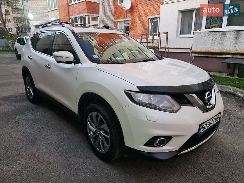 Внедорожник / Кроссовер Nissan X-Trail 2014 в Тернополе