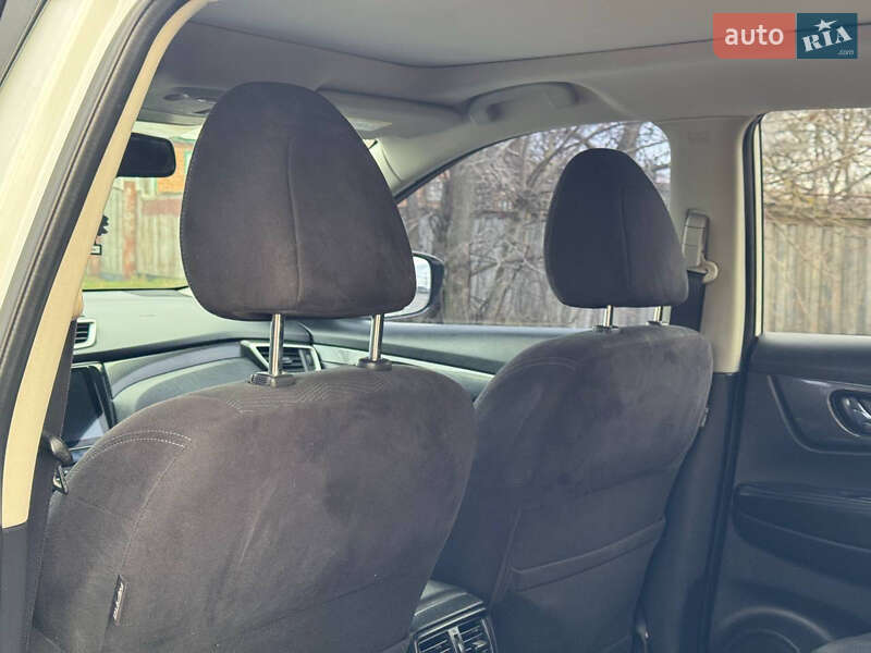 Внедорожник / Кроссовер Nissan X-Trail 2016 в Ахтырке фото 34 Внедорожник / Кроссовер Nissan X-Trail 2016 в Ахтырке