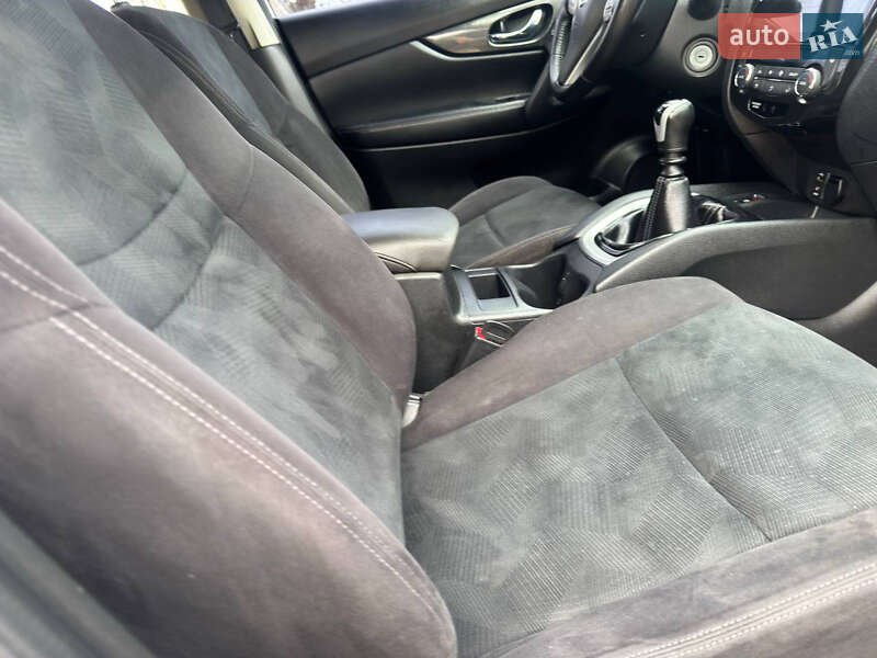 Внедорожник / Кроссовер Nissan X-Trail 2016 в Ахтырке фото 48 Внедорожник / Кроссовер Nissan X-Trail 2016 в Ахтырке