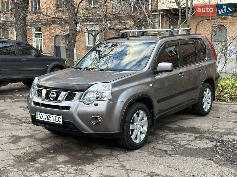 Внедорожник / Кроссовер Nissan X-Trail 2012 в Харькове