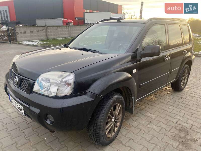 Внедорожник / Кроссовер Nissan X-Trail 2004 в Львове