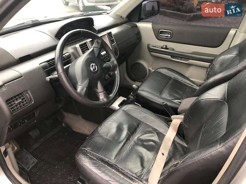Позашляховик / Кросовер Nissan X-Trail 2004 в Запоріжжі фото 11 Позашляховик / Кросовер Nissan X-Trail 2004 в Запоріжжі