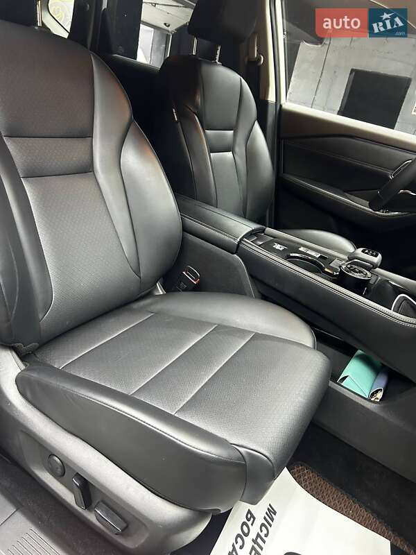 Позашляховик / Кросовер Nissan X-Trail 2023 в Стрию