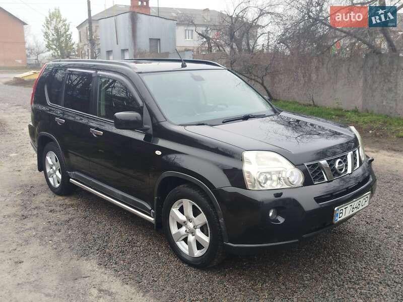 Позашляховик / Кросовер Nissan X-Trail 2007 в Харкові