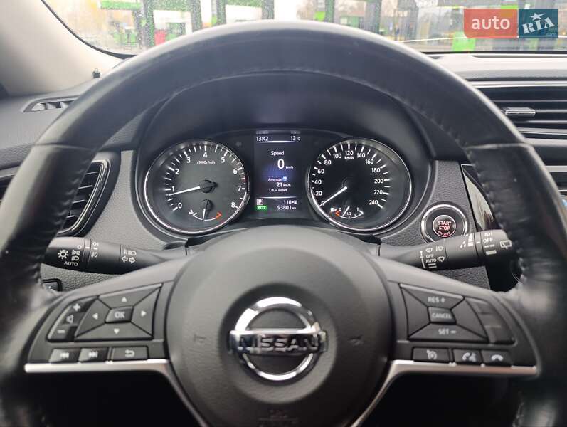 Позашляховик / Кросовер Nissan X-Trail 2017 в Черкасах