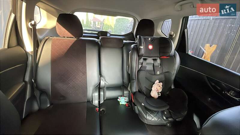 Внедорожник / Кроссовер Nissan X-Trail 2017 в Львове фото 36 Внедорожник / Кроссовер Nissan X-Trail 2017 в Львове