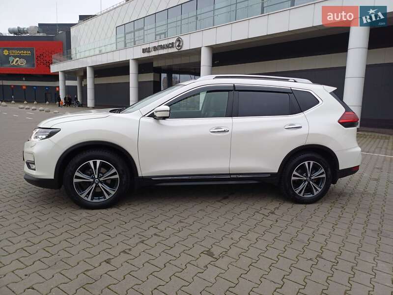 Позашляховик / Кросовер Nissan X-Trail 2021 в Києві