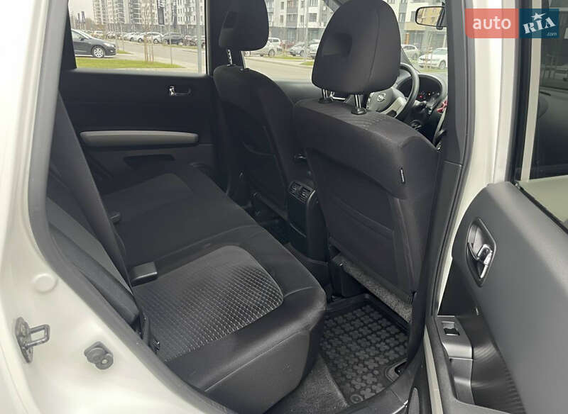 Внедорожник / Кроссовер Nissan X-Trail 2013 в Киеве фото 4 Внедорожник / Кроссовер Nissan X-Trail 2013 в Киеве