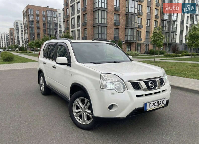 Внедорожник / Кроссовер Nissan X-Trail 2013 в Киеве фото 3 Внедорожник / Кроссовер Nissan X-Trail 2013 в Киеве