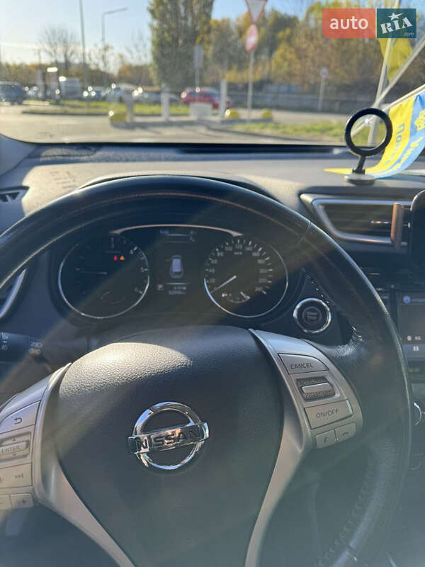 Внедорожник / Кроссовер Nissan X-Trail 2016 в Одессе фото 9 Внедорожник / Кроссовер Nissan X-Trail 2016 в Одессе