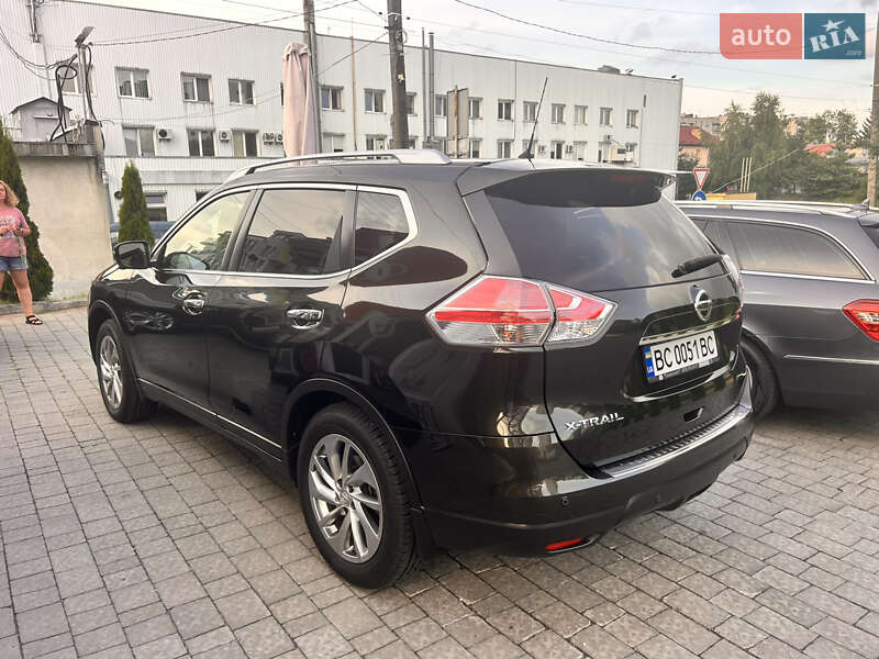 Внедорожник / Кроссовер Nissan X-Trail 2017 в Львове