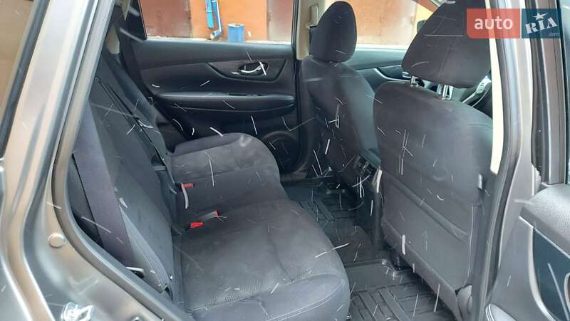 Внедорожник / Кроссовер Nissan X-Trail 2016 в Луцке фото 10 Внедорожник / Кроссовер Nissan X-Trail 2016 в Луцке