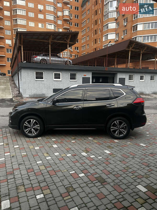 Внедорожник / Кроссовер Nissan X-Trail 2017 в Белой Церкви