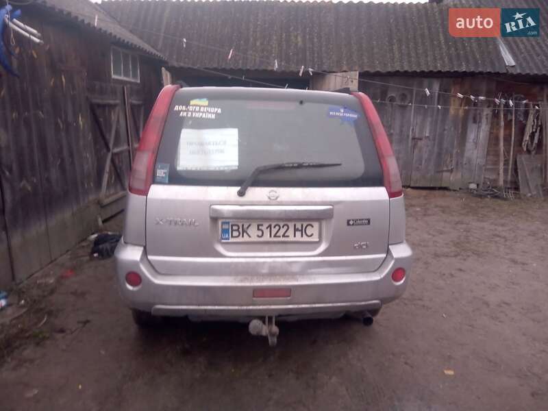 Внедорожник / Кроссовер Nissan X-Trail 2006 в Костополе