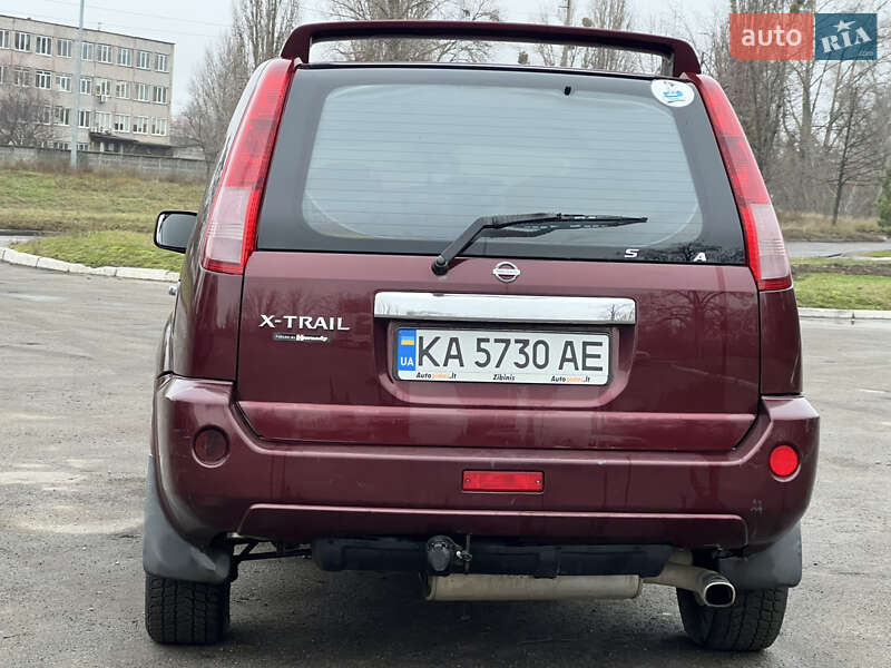 Позашляховик / Кросовер Nissan X-Trail 2005 в Києві фото 5 Позашляховик / Кросовер Nissan X-Trail 2005 в Києві