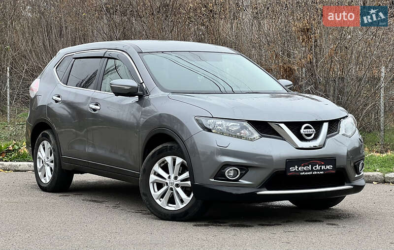 Внедорожник / Кроссовер Nissan X-Trail 2014 в Николаеве