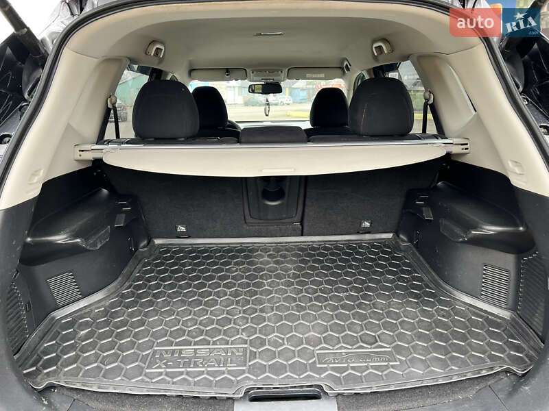 Внедорожник / Кроссовер Nissan X-Trail 2014 в Николаеве